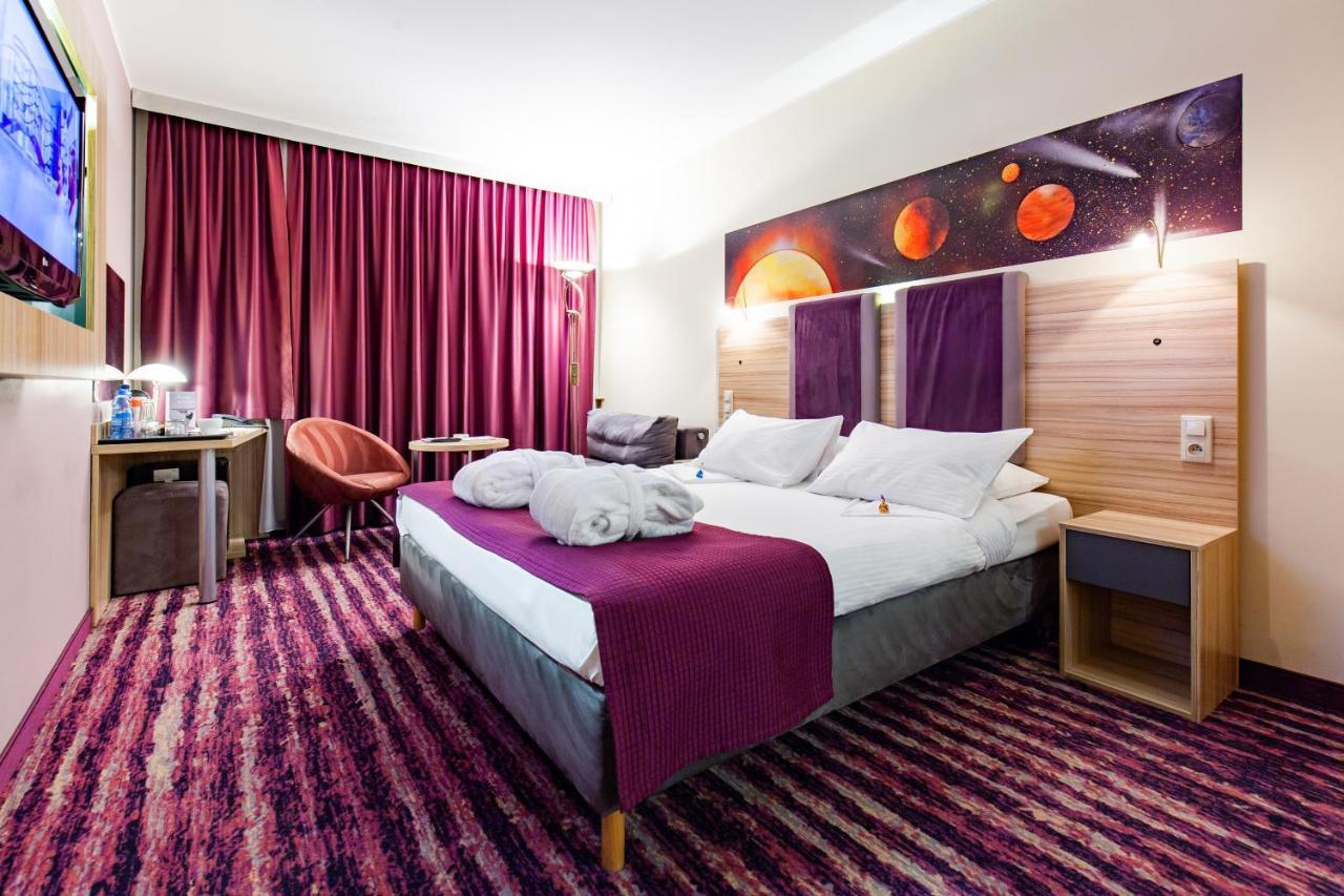 hotel galaxy krakow booking